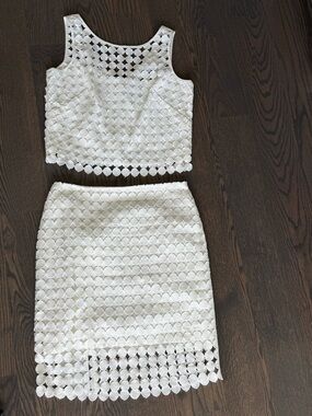 WHBM Two-Piece Crochet Circle Crop Top & Skirt Set 4/6